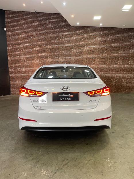 HYUNDAI Elantra 2.0 16V 4P FLEX SPECIAL EDITION AUTOM�TICO, Foto 7