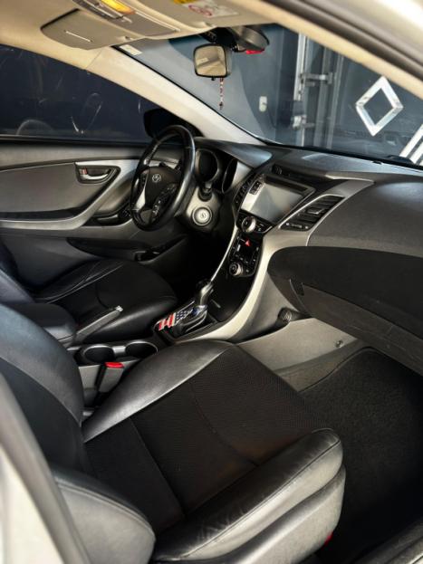 HYUNDAI Elantra 2.0 16V 4P FLEX GLS AUTOM�TICO, Foto 4