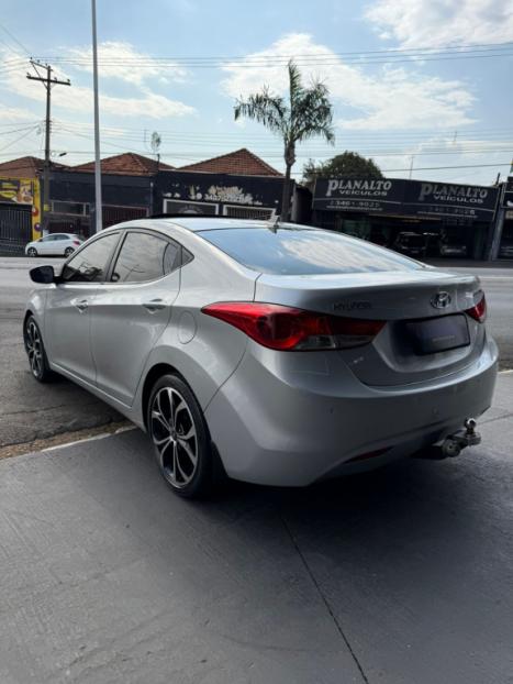 HYUNDAI Elantra 2.0 16V 4P GLS AUTOM�TICO, Foto 3
