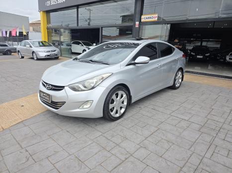 HYUNDAI Elantra , Foto 3
