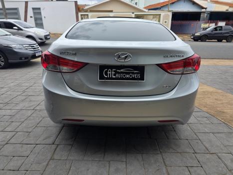 HYUNDAI Elantra , Foto 5