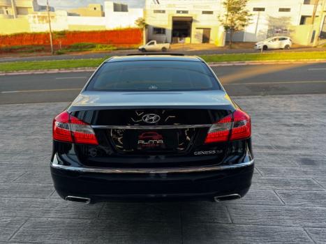 HYUNDAI Genesis 3.8 V6 24V 4P , Foto 3