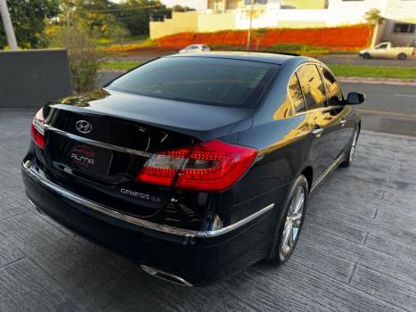 HYUNDAI Genesis 3.8 V6 24V 4P , Foto 4