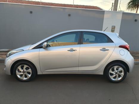 HYUNDAI HB 20 Hatch 1.6 16V 4P PREMIUM FLEX AUTOM�TICO, Foto 2