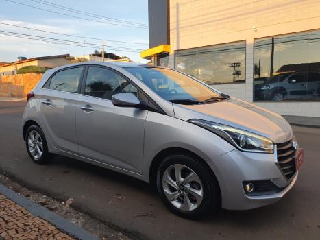 HYUNDAI HB 20 Hatch 1.6 16V 4P PREMIUM FLEX AUTOM�TICO, Foto 4