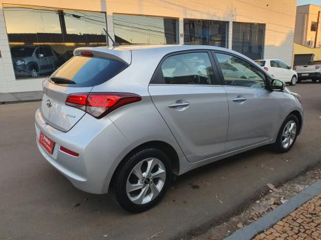 HYUNDAI HB 20 Hatch 1.6 16V 4P PREMIUM FLEX AUTOM�TICO, Foto 5