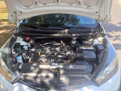 HYUNDAI HB 20 Hatch 1.6 16V 4P FLEX COMFORT PREMIUM, Foto 13