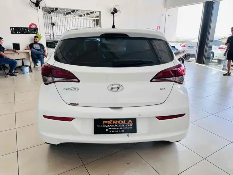 HYUNDAI HB 20 Hatch 1.6 16V 4P FLEX COMFORT PLUS, Foto 4