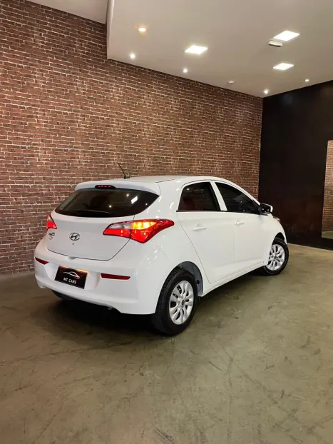 HYUNDAI HB 20 Hatch 1.0 12V 4P FLEX COMFORT, Foto 4