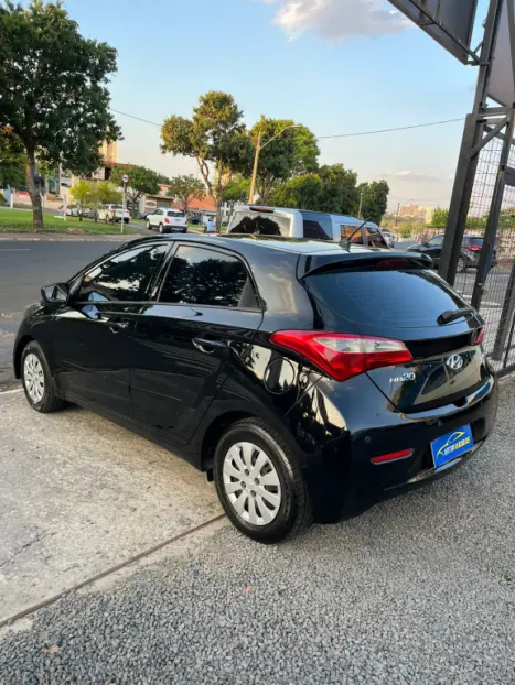 HYUNDAI HB 20 Hatch 1.6 16V 4P FLEX COMFORT PLUS, Foto 6