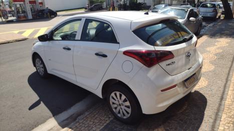 HYUNDAI HB 20 Hatch 1.0 12V 4P FLEX UNIQUE, Foto 4