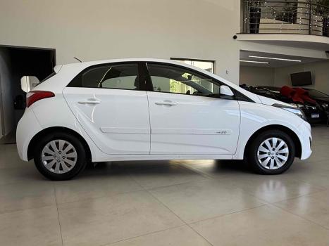 HYUNDAI HB 20 Hatch , Foto 4