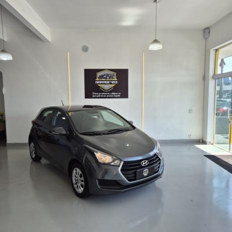 HYUNDAI HB 20 Hatch 1.6 16V 4P FLEX COMFORT PLUS AUTOMTICO, Foto 2