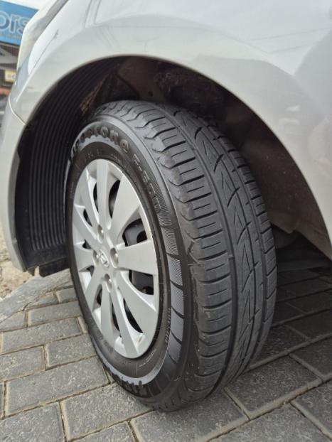 HYUNDAI HB 20 Hatch 1.0 12V 4P FLEX UNIQUE, Foto 8