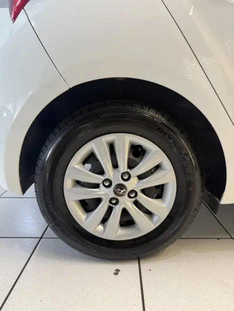 HYUNDAI HB 20 Hatch 1.0 12 V 4P FLEX COMFORT STYLE, Foto 8