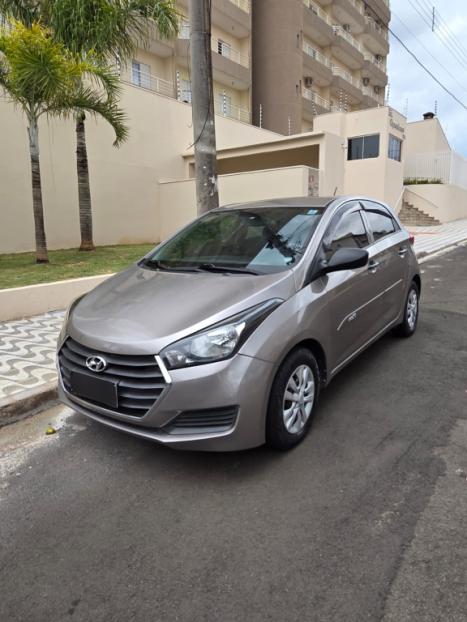 HYUNDAI HB 20 Hatch 1.0 12V 4P FLEX COMFORT PLUS, Foto 2