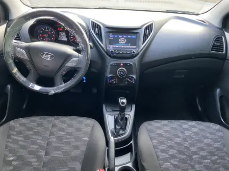 HYUNDAI HB 20 Hatch 1.6 16V 4P FLEX COMFORT PLUS AUTOMTICO, Foto 12