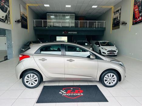HYUNDAI HB 20 Hatch 1.6 16V 4P FLEX COMFORT PLUS AUTOM�TICO, Foto 5