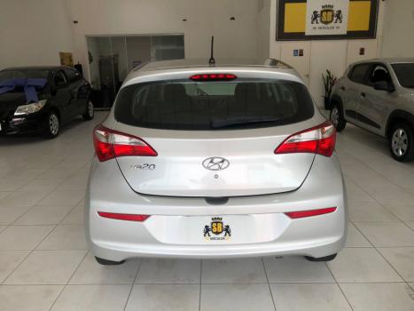HYUNDAI HB 20 Hatch 1.0 12V 4P FLEX COMFORT PLUS, Foto 2
