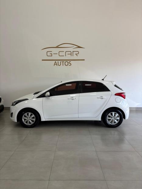 HYUNDAI HB 20 Hatch 1.6 16V 4P FLEX COMFORT PLUS AUTOM�TICO, Foto 4