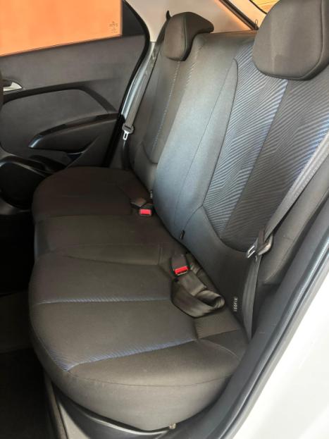 HYUNDAI HB 20 Hatch 1.6 16V 4P FLEX COMFORT PLUS AUTOM�TICO, Foto 9