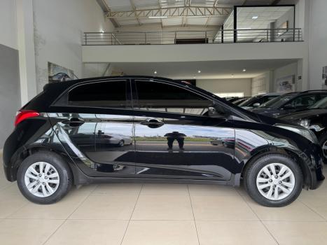 HYUNDAI HB 20 Hatch 1.6 16V 4P FLEX COMFORT STYLE AUTOM�TICO, Foto 5