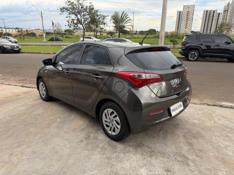 HYUNDAI HB 20 Hatch 1.0 12V 4P FLEX COMFORT PLUS, Foto 9
