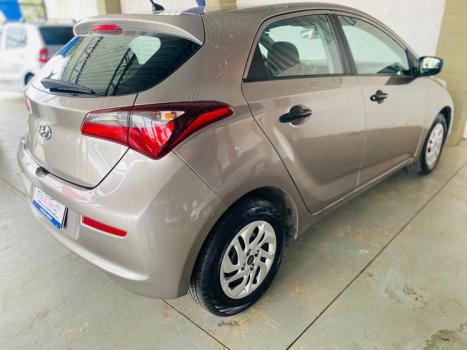 HYUNDAI HB 20 Hatch 1.0 12V 4P FLEX UNIQUE, Foto 7