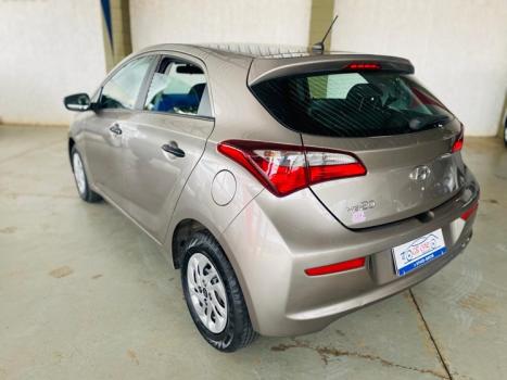 HYUNDAI HB 20 Hatch 1.0 12V 4P FLEX UNIQUE, Foto 10