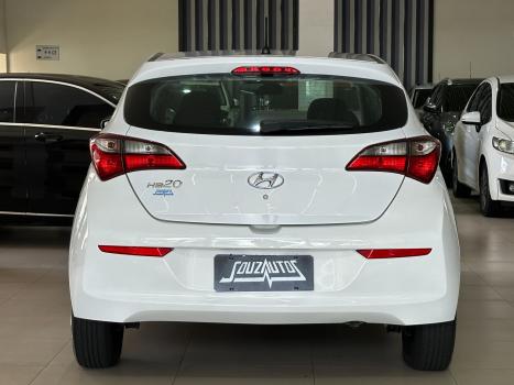 HYUNDAI HB 20 Hatch 1.0 12V 4P FLEX UNIQUE, Foto 4
