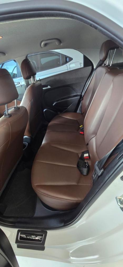 HYUNDAI HB 20 Hatch 1.6 16V 4P PREMIUM FLEX AUTOM�TICO, Foto 8