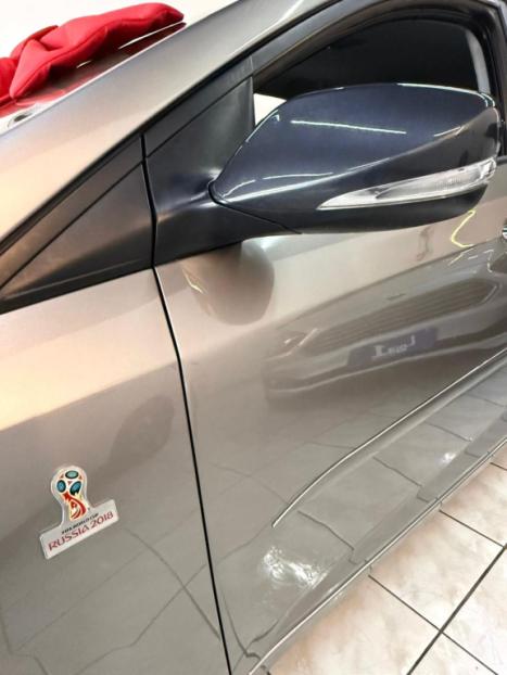 HYUNDAI HB 20 Hatch 1.6 16V 4P COMFORT FLEX AUTOM�TICO, Foto 7