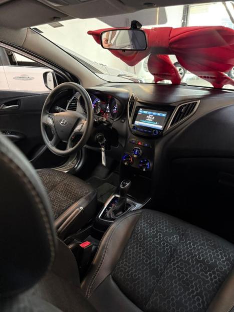 HYUNDAI HB 20 Hatch 1.6 16V 4P COMFORT FLEX AUTOM�TICO, Foto 11