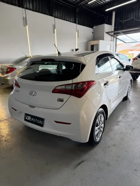 HYUNDAI HB 20 Hatch 1.0 12V 4P FLEX COMFORT, Foto 4