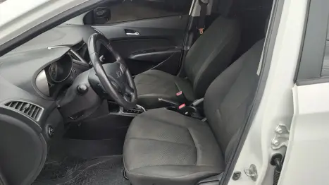 HYUNDAI HB 20 Hatch X 1.6 16V 4P STYLE FLEX AUTOM�TICO, Foto 13