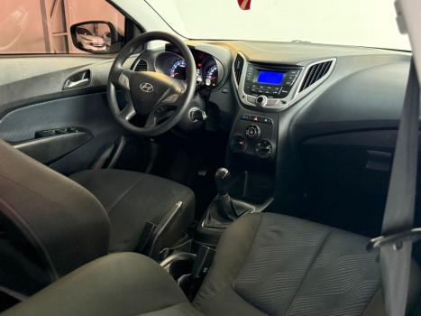 HYUNDAI HB 20 Hatch 1.6 16V 4P FLEX COMFORT PLUS, Foto 9