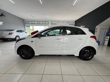 HYUNDAI HB 20 Hatch 1.6 16V 4P FLEX SPICY AUTOM�TICO, Foto 4