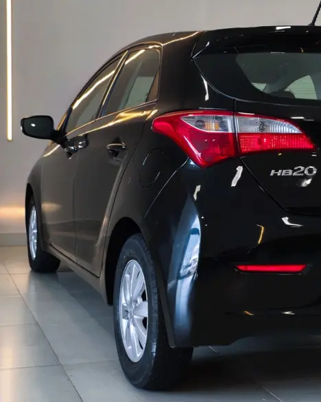 HYUNDAI HB 20 Hatch 1.6 16V 4P COMFORT FLEX AUTOM�TICO, Foto 5