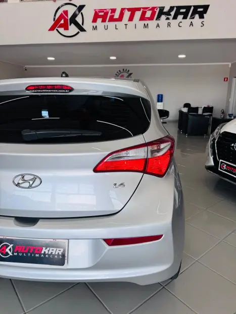 HYUNDAI HB 20 Hatch 1.6 16V 4P FLEX COMFORT PLUS, Foto 7