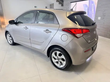 HYUNDAI HB 20 Hatch 1.6 16V 4P PREMIUM FLEX AUTOM�TICO, Foto 4