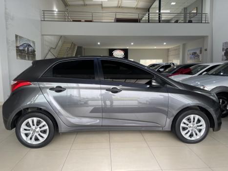 HYUNDAI HB 20 Hatch 1.0 12V 4P FLEX COMFORT PLUS, Foto 4