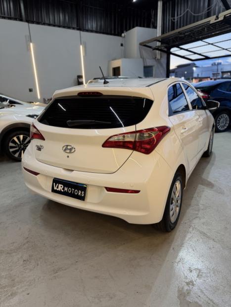 HYUNDAI HB 20 Hatch 1.0 12V 4P FLEX COMFORT, Foto 4