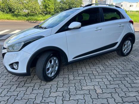 HYUNDAI HB 20 Hatch X 1.6 16V 4P STYLE FLEX AUTOM�TICO, Foto 3