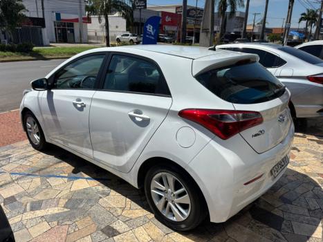 HYUNDAI HB 20 Hatch 1.6 16V 4P FLEX PREMIUM, Foto 4