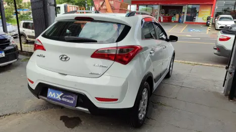 HYUNDAI HB 20 Hatch X 1.6 16V 4P PREMIUM FLEX AUTOM�TICO, Foto 8