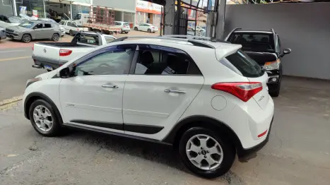 HYUNDAI HB 20 Hatch X 1.6 16V 4P PREMIUM FLEX AUTOM�TICO, Foto 9