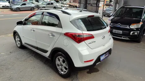 HYUNDAI HB 20 Hatch X 1.6 16V 4P PREMIUM FLEX AUTOM�TICO, Foto 12