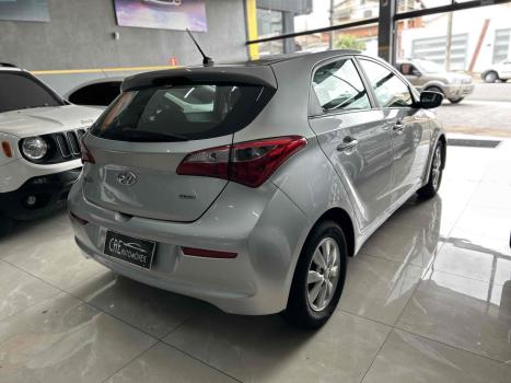 HYUNDAI HB 20 Hatch 1.0 12V 4P FLEX COMFORT, Foto 4