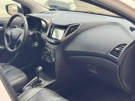 HYUNDAI HB 20 Hatch X 1.6 16V 4P STYLE FLEX AUTOM�TICO, Foto 9