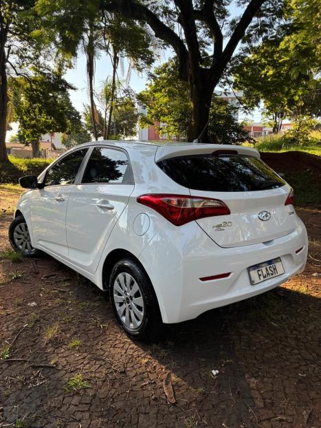 HYUNDAI HB 20 Hatch 1.6 16V 4P FLEX COMFORT PLUS, Foto 10